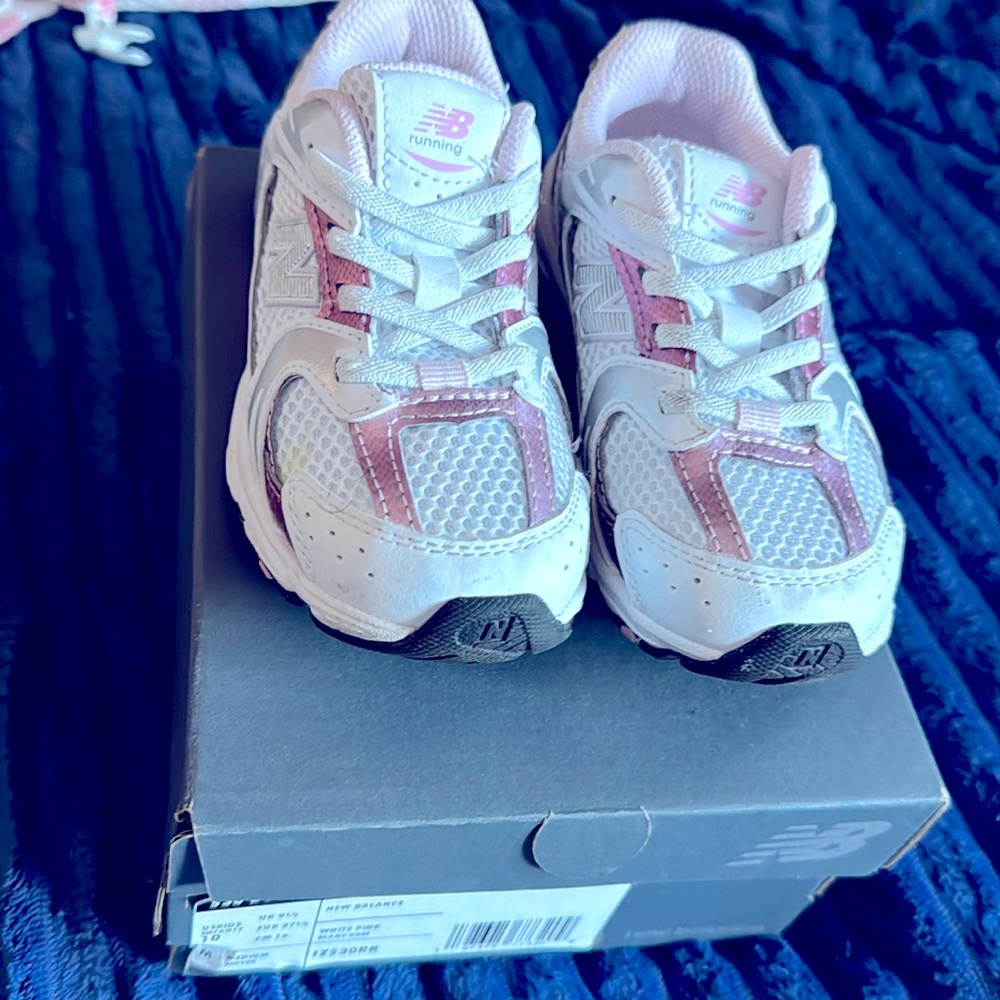 New Balance 530